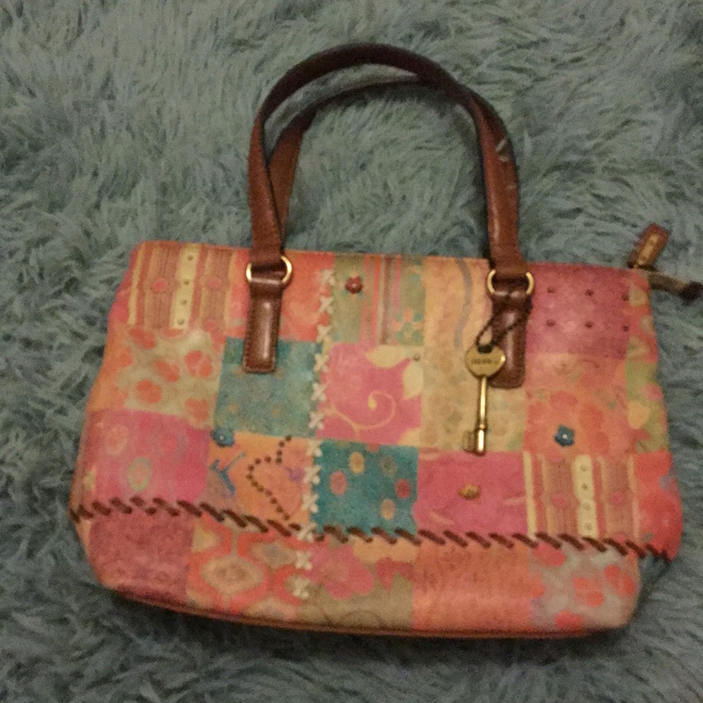 Fossil purse